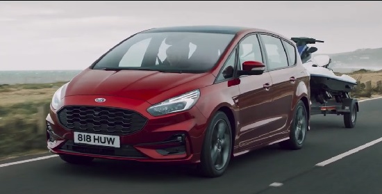 Ford C-Max 2022.