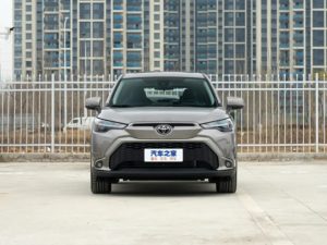 Toyota Frontlander 2022.