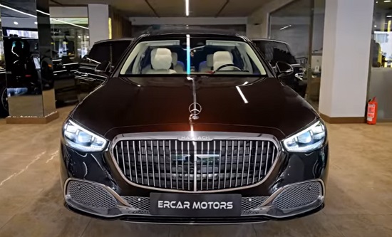Mercedes Maybach S680 2023.
