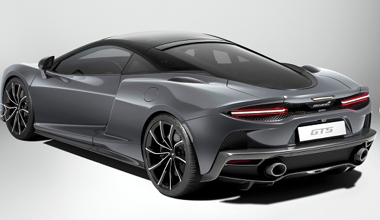 McLaren GTS 2024.