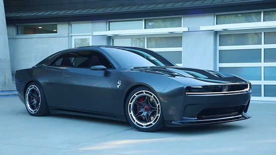 Dodge Charger 2024.