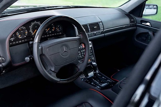 Mercedes Renntech S76R 2022.